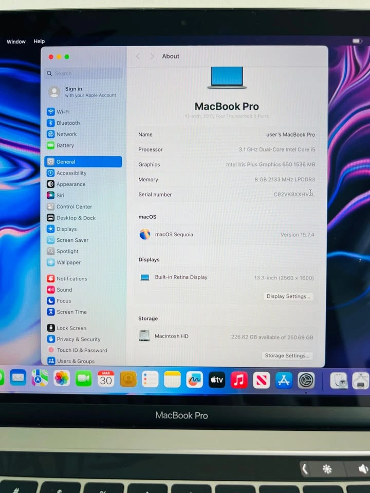 2017 Macbook Pro Touchbar i5 3.1Ghz 8GB RAM 256GB - photo 4