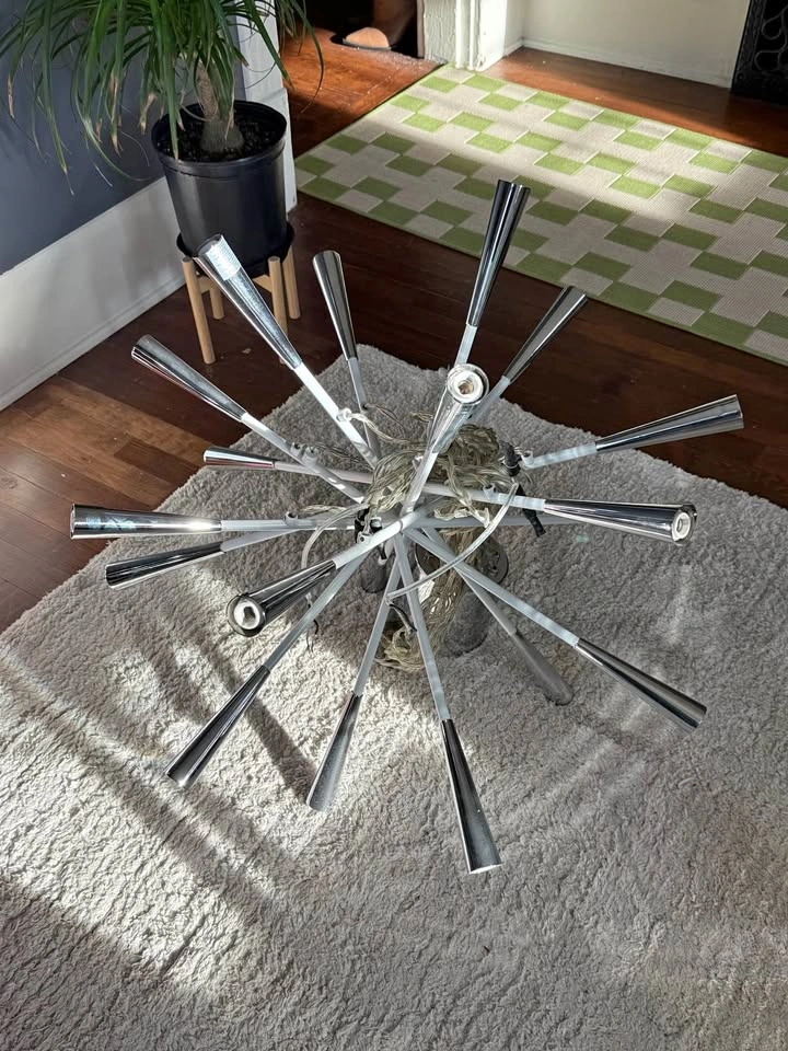 Statement light fixture
