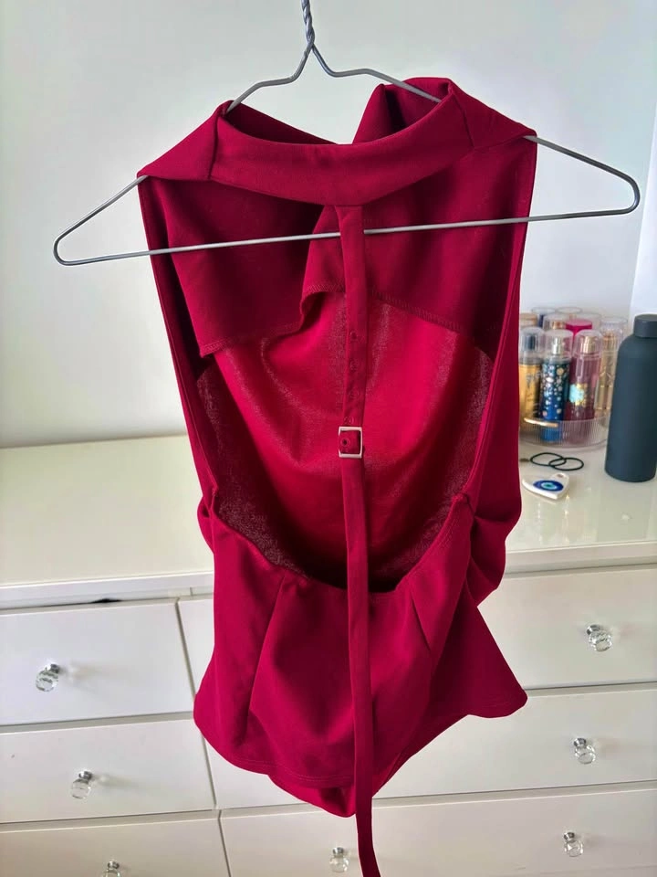 Closet Cleanout Sale!!✨ - photo 4