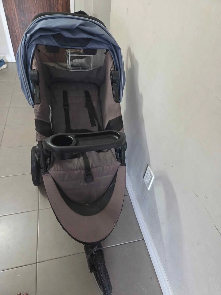 Stroller - photo 4