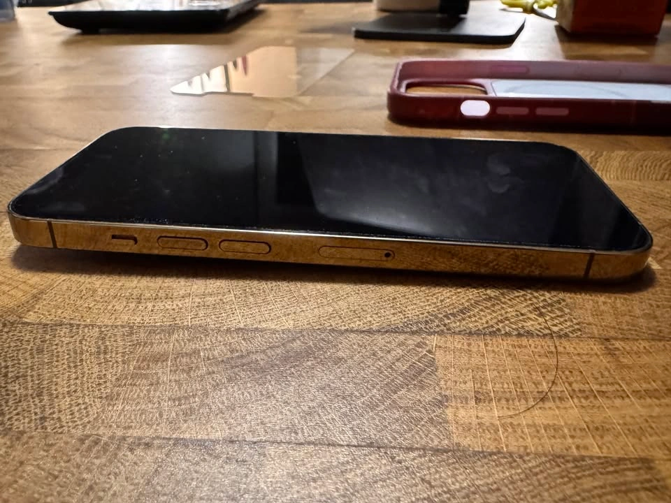 iPhone 13 Pro 128Gb Gold - photo 3