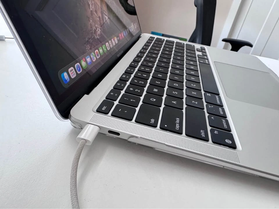 13 inch MacBook Air M1 16G+512G - photo 2