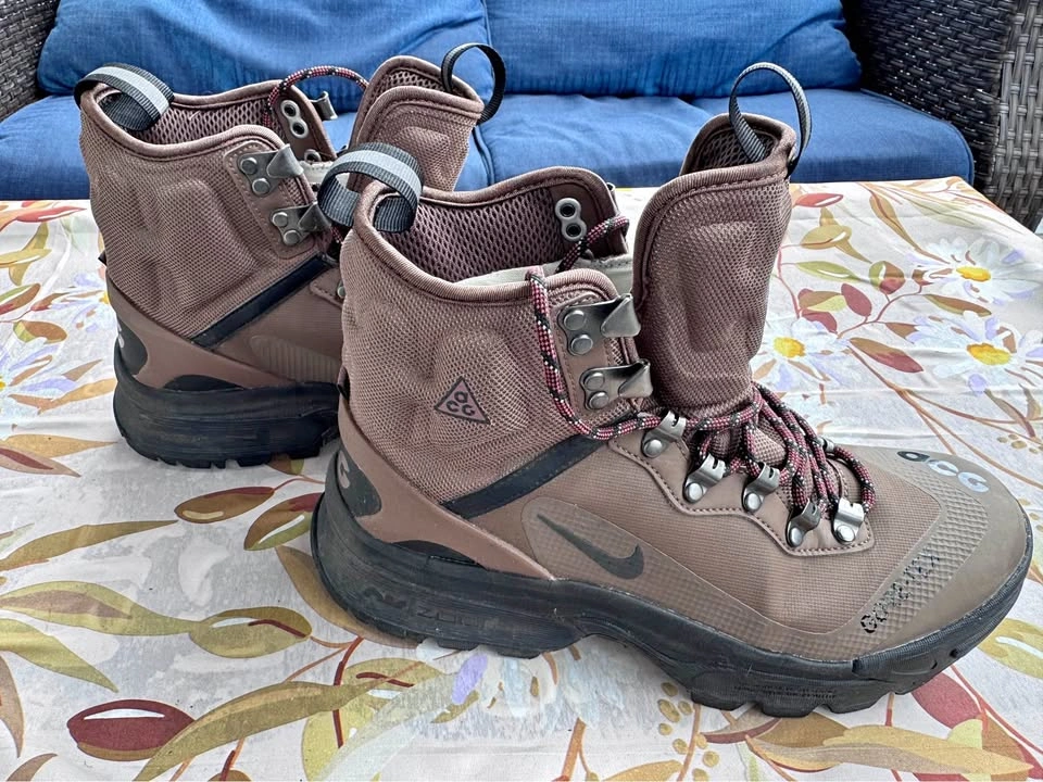 Nike ACG Air Zoom Gaiadome GORE-TEX Boots - Men's Size 8