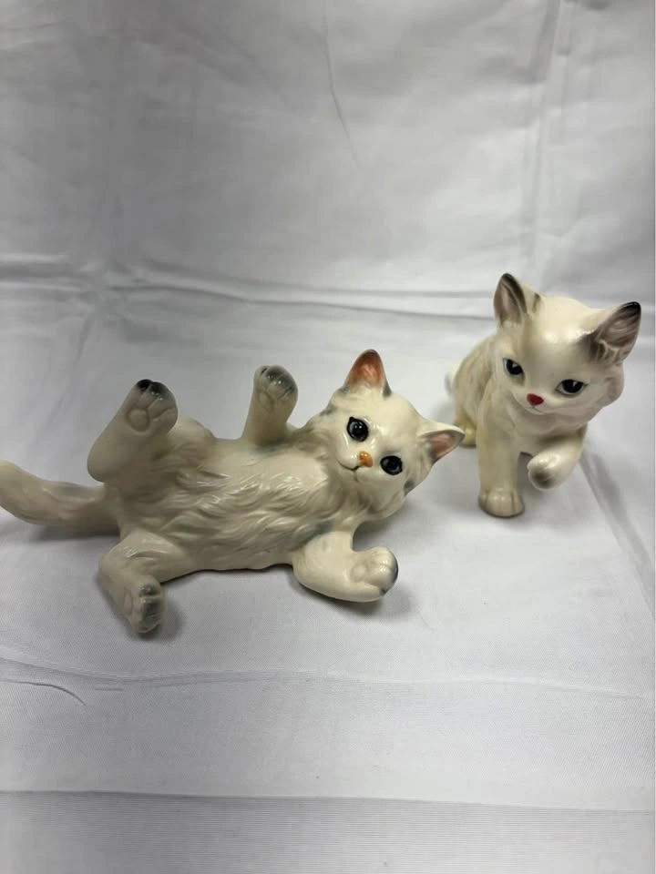 Vintage Ceramic Cat Figurines Japan