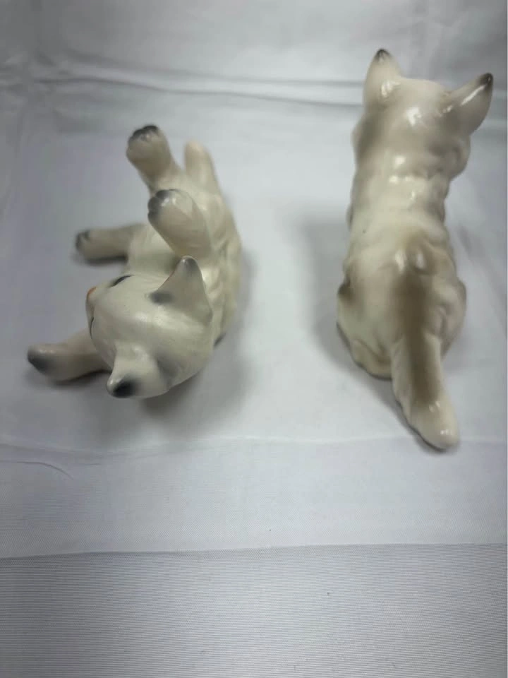Vintage Ceramic Cat Figurines Japan - photo 3