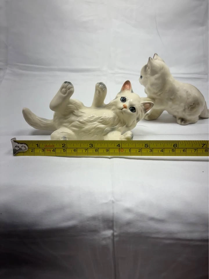 Vintage Ceramic Cat Figurines Japan - photo 5