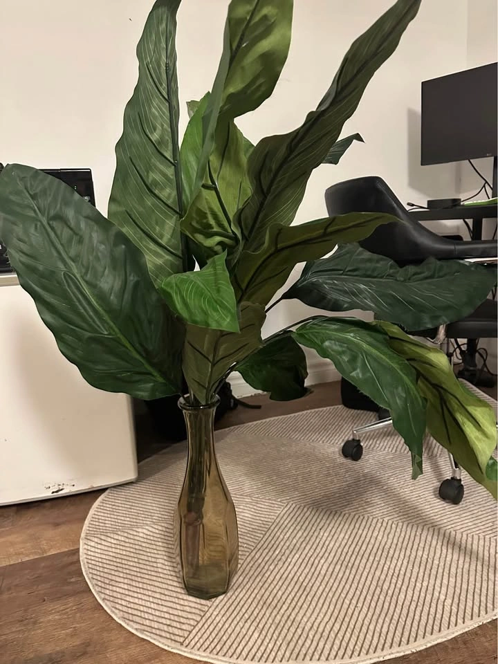 Faux plant perfect for indoor (house plant) - photo 2