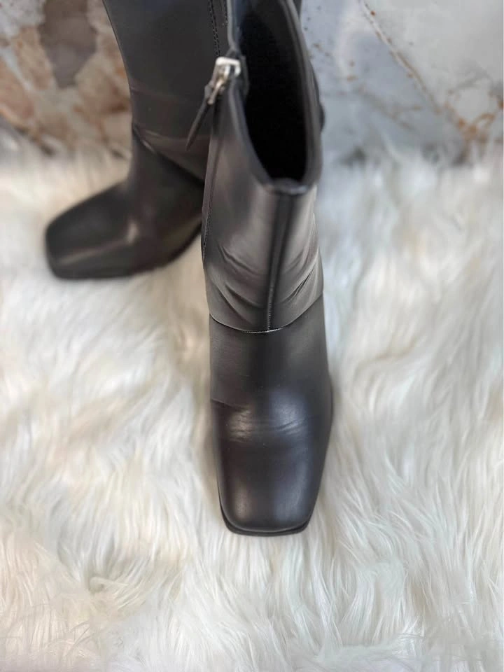 Ankle boots - Size 8