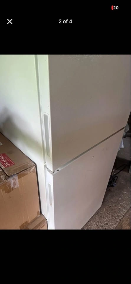 White fridge - photo 2