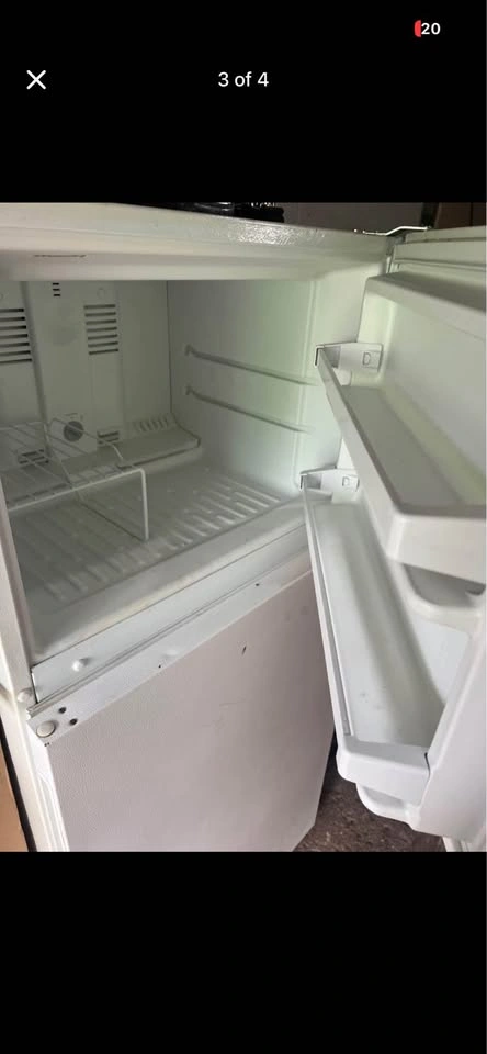 White fridge - photo 3