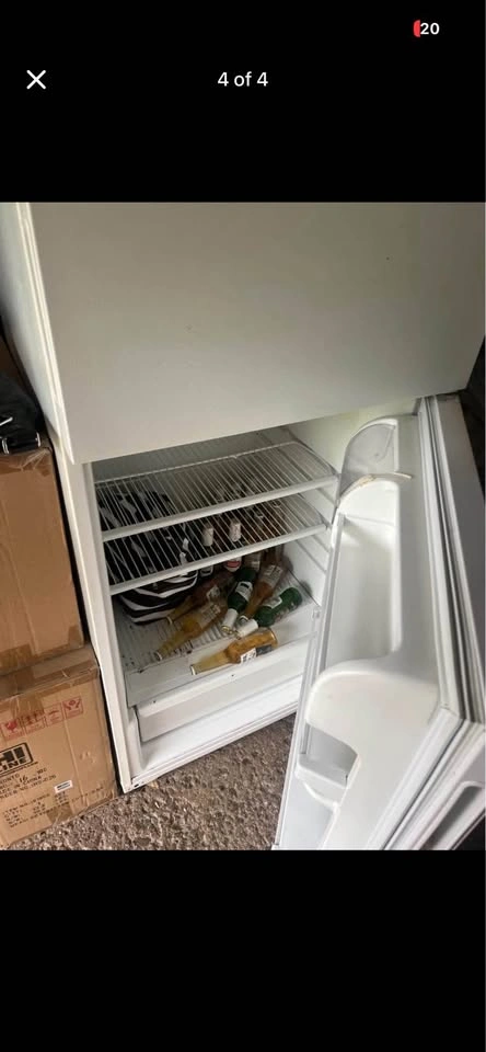 White fridge - photo 4