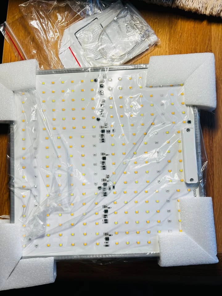 Briignite LED Grow Light 60W Dimmable Full Spectrum - photo 2