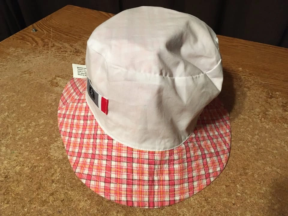 ARIZONA JEAN CO Red & White Plaid Bucket Hat - photo 5