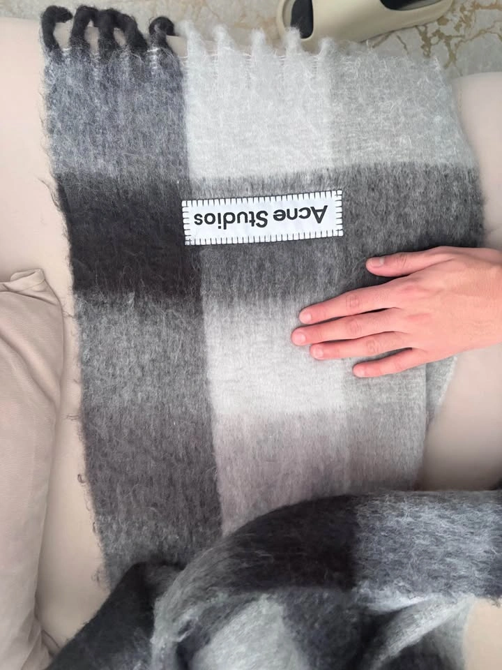 Acne Studios Scarf - photo 2