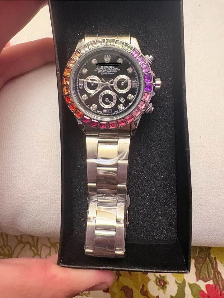 Cool watch - photo 2