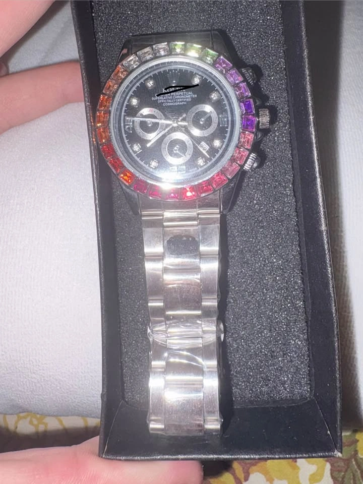 Cool watch - photo 3