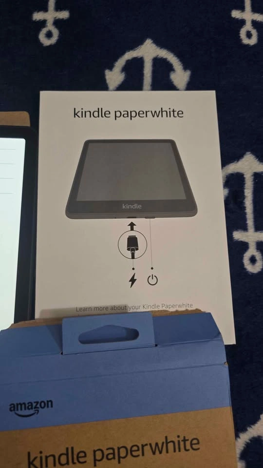 Amazon Kindle Paperwhite (12th Gen) 16GB Black 7" Wi-Fi - photo 3