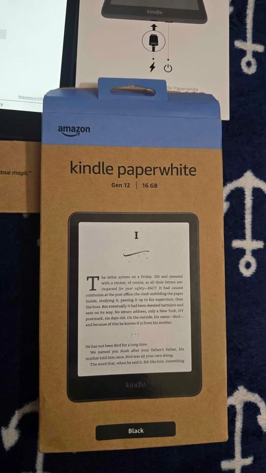 Amazon Kindle Paperwhite (12th Gen) 16GB Black 7" Wi-Fi - photo 4