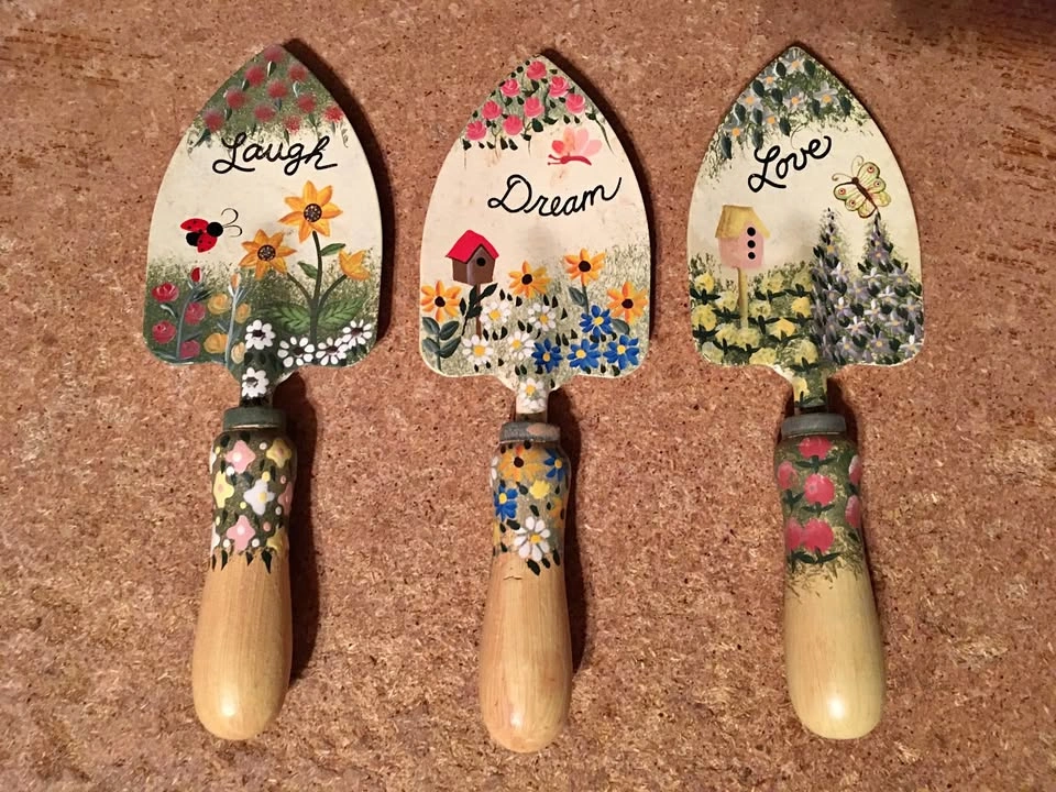 LOT OF 3 DECORATED METAL GARDENING TOOL WALL DECOR DREAM, LAUGH,