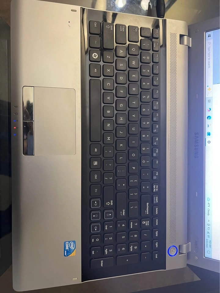 Samsung 15 Inch Laptop (RV511) - Needs Power - photo 5