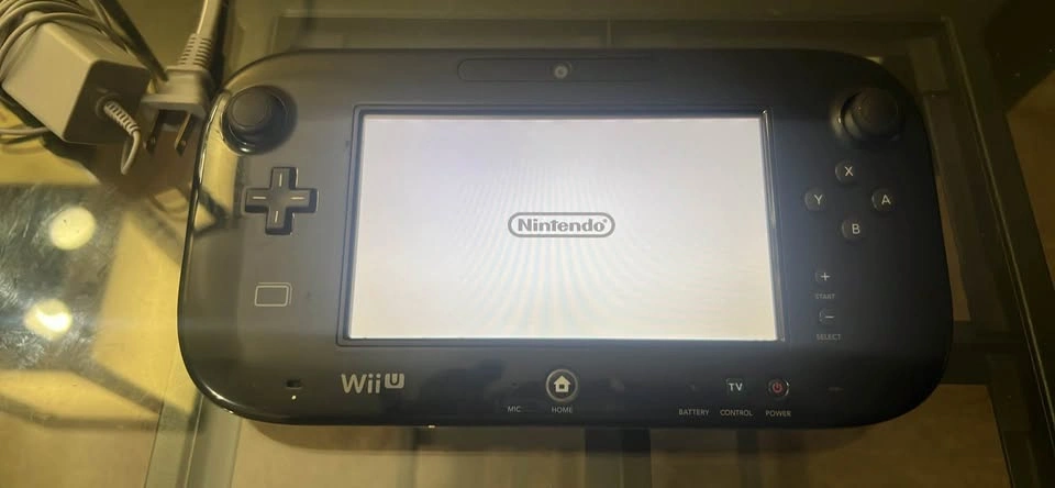 Nintendo Wii U Gamepad - photo 2