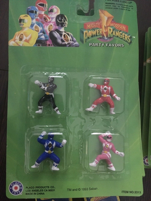 BNIP Saban's Mighty Morphin Power Rangers - photo 2