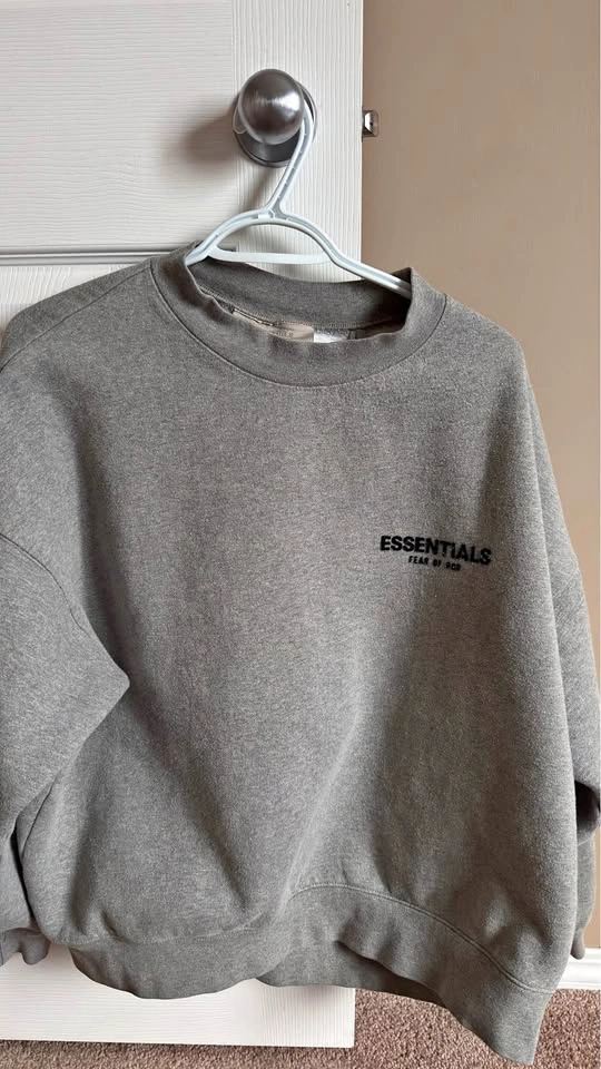 Essentials Fear of God Sweater L