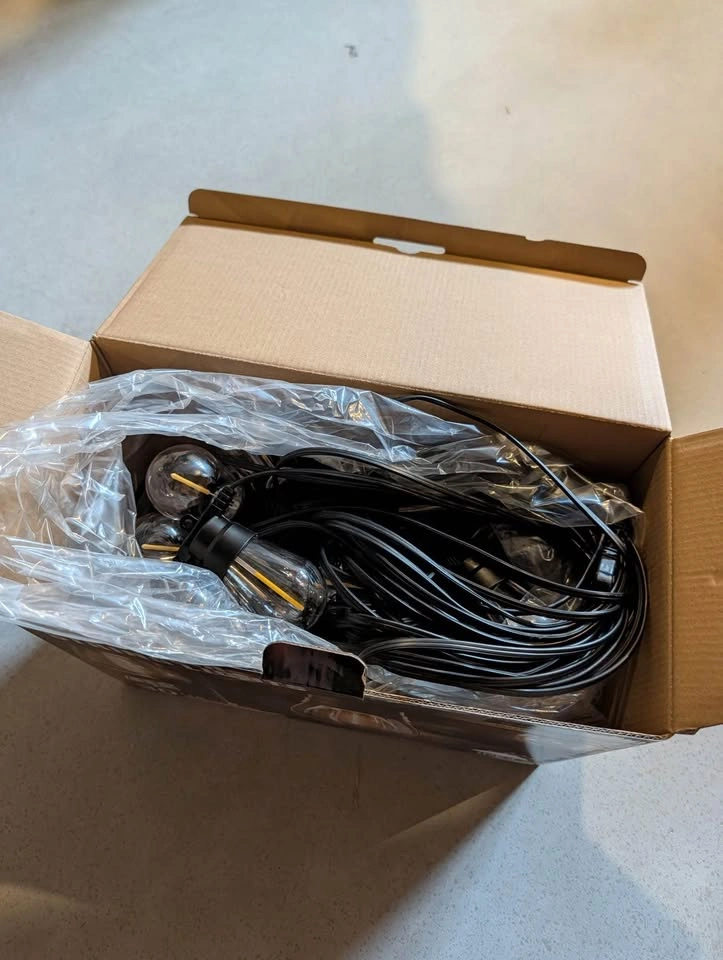 Outdoor Solar Patio String Lights - 100ft Brand New - photo 2
