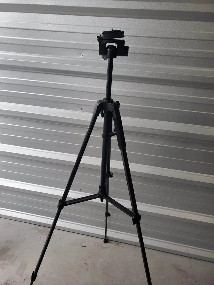 Tripod-360 Lightweight Tripod for Photography and Videography - photo 2