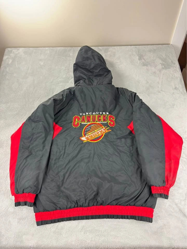 Vintage Chalk Line Vancouver Canucks Hooded Jacket - Men's L - photo 2