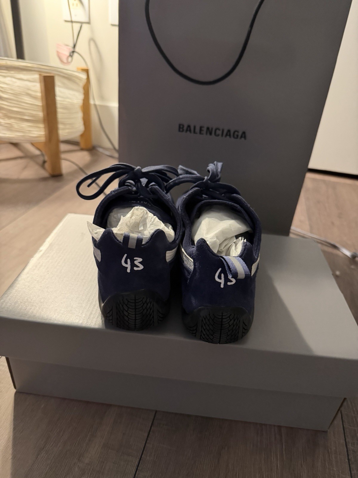 Balenciaga X Puma Men's Navy White Lace Up Leather Low Top Sneak - photo 2