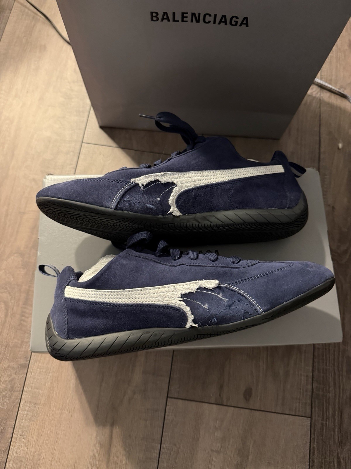 Balenciaga X Puma Men's Navy White Lace Up Leather Low Top Sneak - photo 4