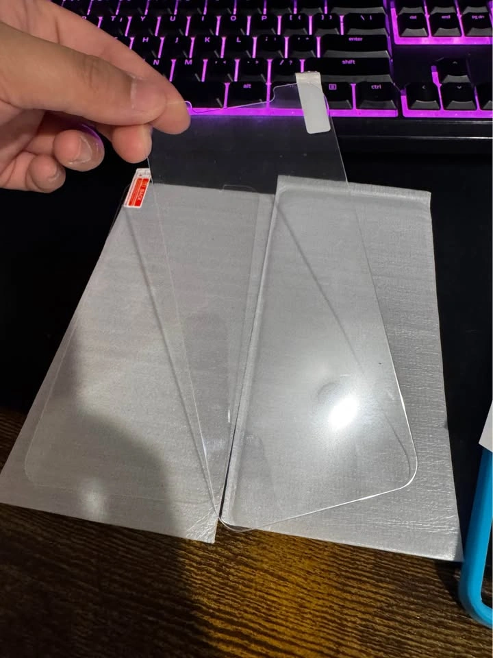 iPhone 12 Screen Protector - 2 pack - photo 4