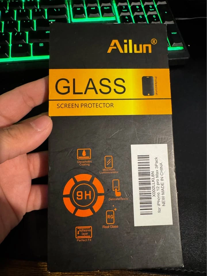 iPhone 12 Screen Protector - 2 pack - photo 5