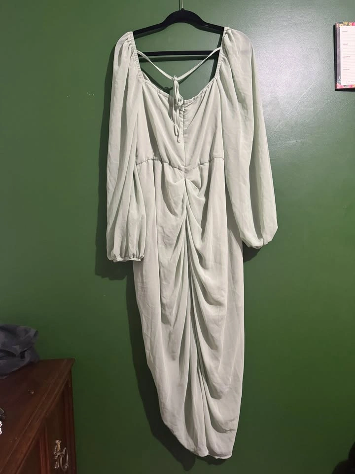 NEW!! 4 XL - Shein Sage Green Drape Dress Curve - photo 4
