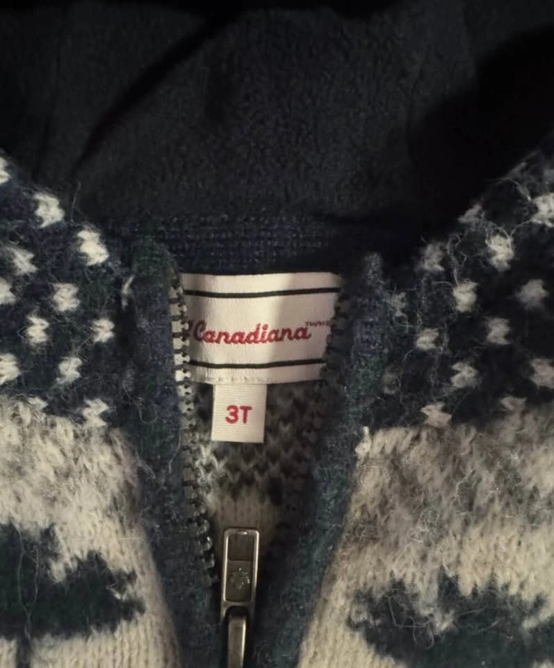 Canadiana 3T Hooded Knit Sweater - photo 2