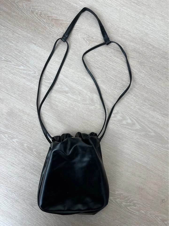 Black Faux Leather Drawstring Bucket Bag - photo 2