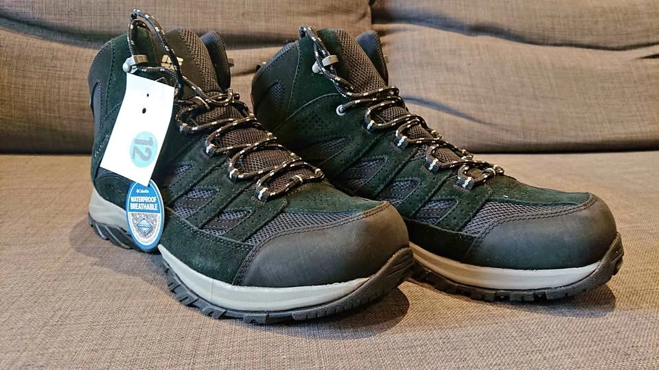Brand New Columbia Hiking Shoes