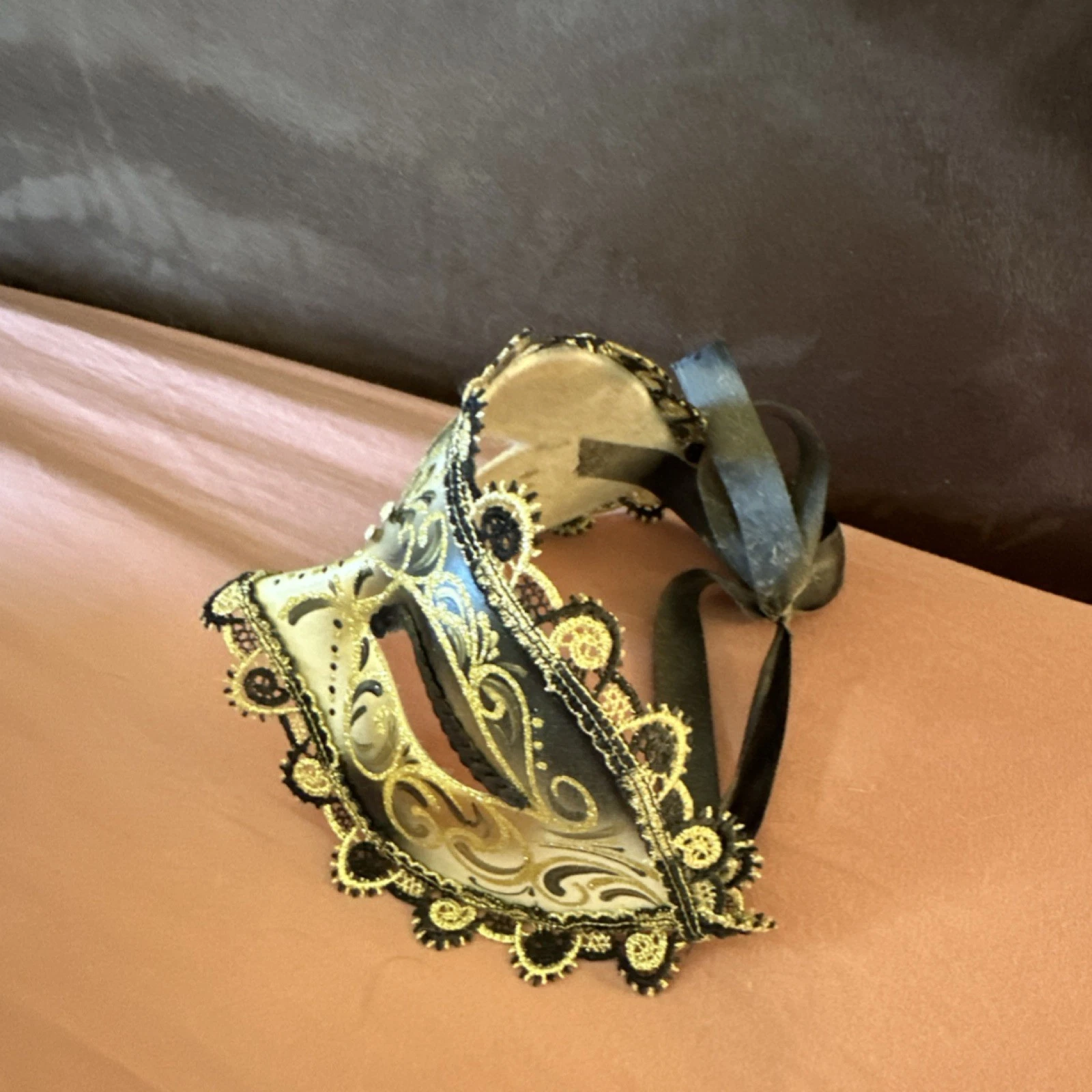 Venezia Hand Painted Gold Black Venetian Masquerade Face Mask Ad - photo 2