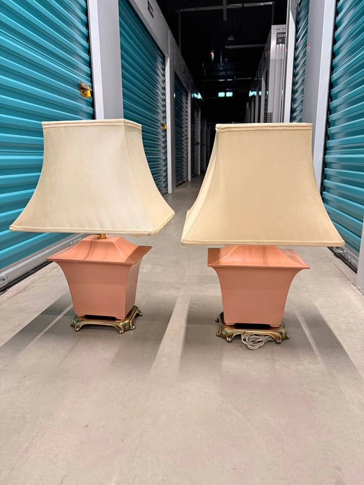 One pair of Table Lamps