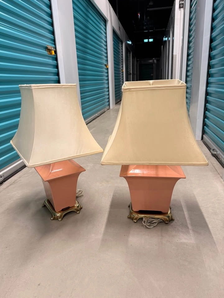 One pair of Table Lamps - photo 2