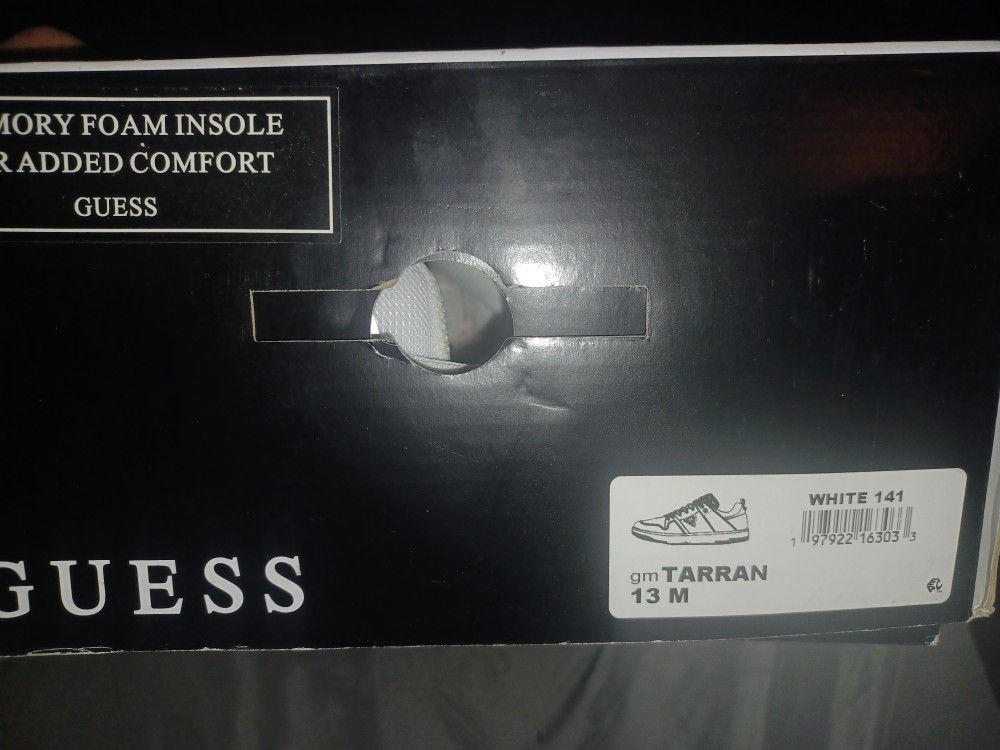 Guess shoes size 13 white in box - photo 5