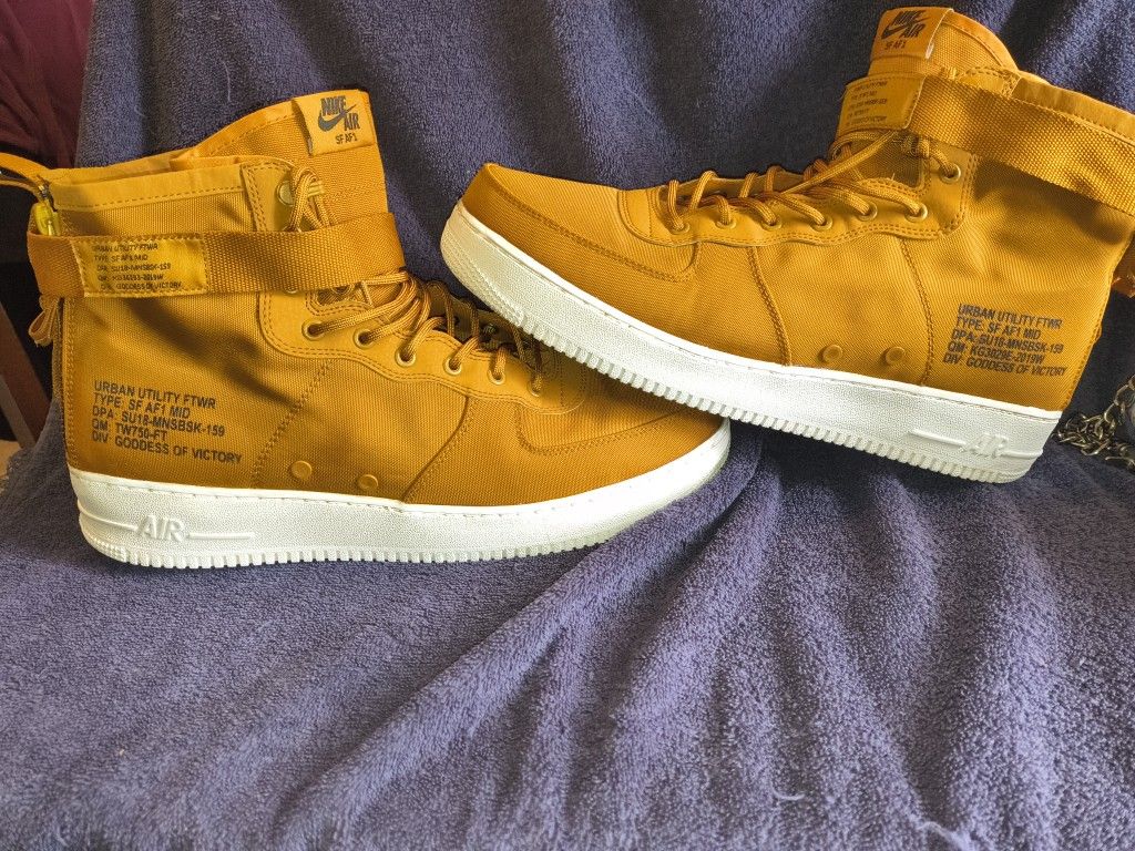 Nike SF Air Force 1 Mid Desert Ocher - photo 2