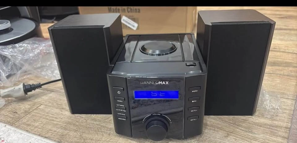 BRAND NEW CD Player + Radio System - photo 2