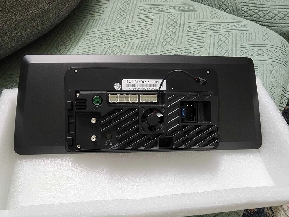 Honda Accord 10th Gen 12.3" Android 15 Multimedia Radio - photo 2