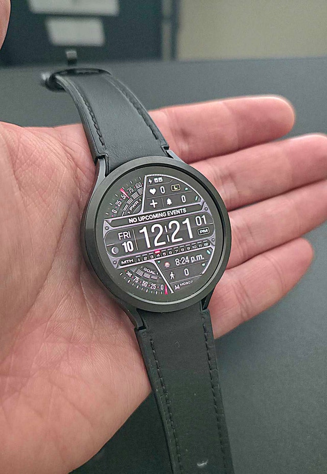Samsung Galaxy Watch 5 (44mm) - photo 2