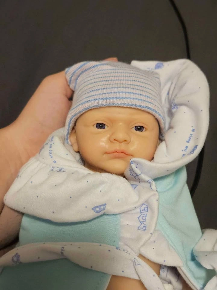 Full Body Silicone Reborn Baby Doll - photo 2
