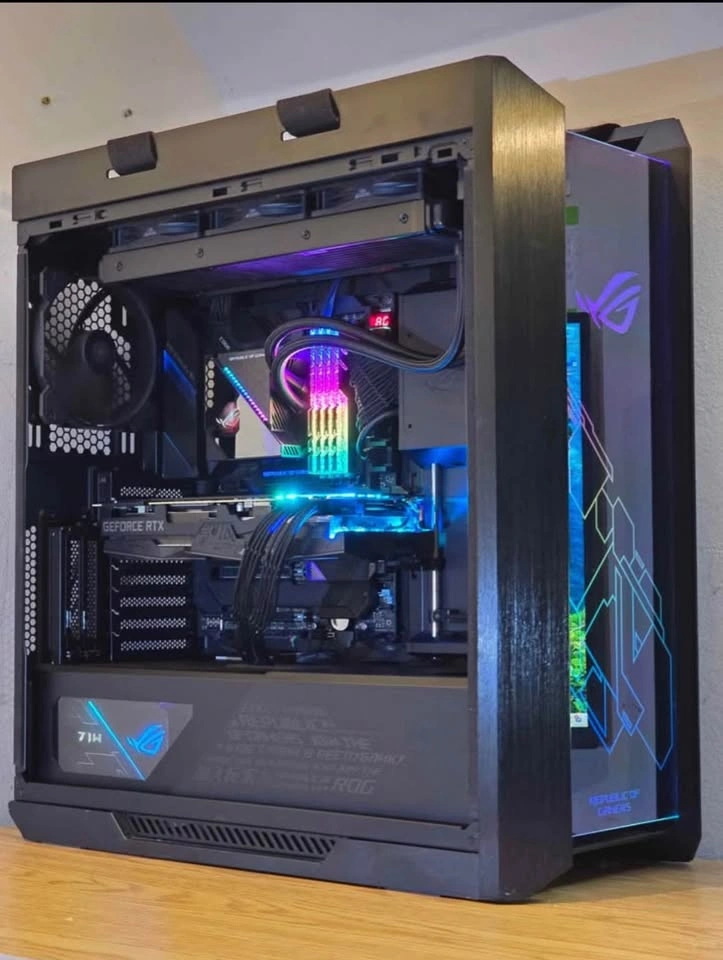 RTX 2080 Ti | Intel i9-9900 ROG Gaming PC