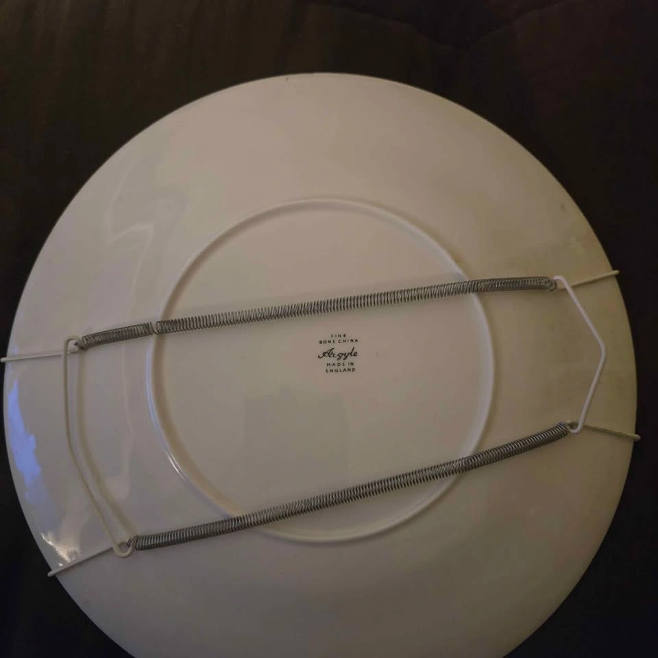 Argyle Fine Bone China Collector Plate - photo 2