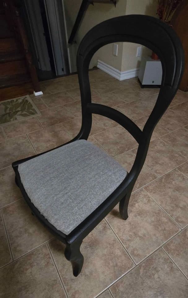 Table 4 chairs set - photo 5
